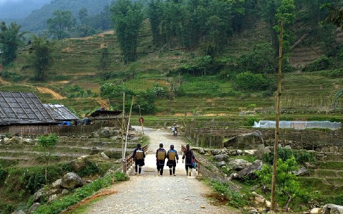 SAPA – FANSIPAN  2 DAYS 1 NIGHT ( HOTEL )