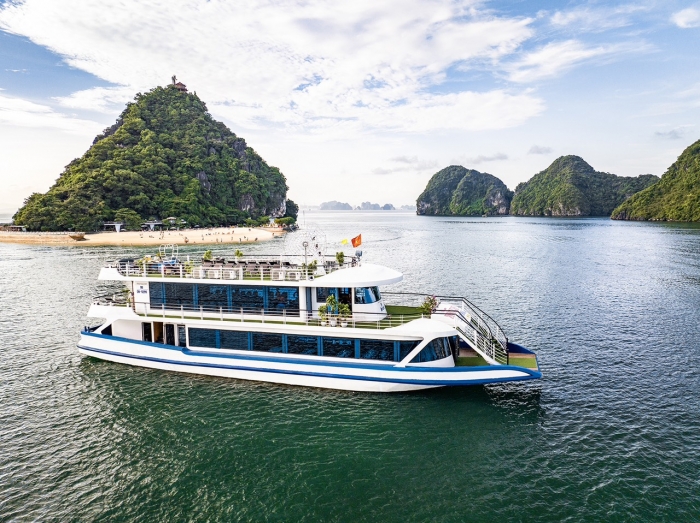 HA LONG BAY ONE DAY -  LUXURY 5 STARS